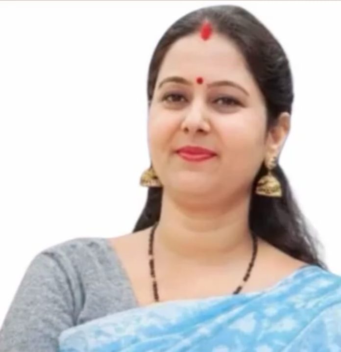 Jharkhand Special TET Exam Demand: सहायक शिक्षकों की विशेष TET परीक्षा की मांग तेज, डिंपल चौबे ने मुख्यमंत्री को लिखा पत्र