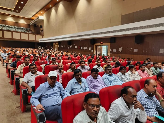 Dhanbad JTET Exam 2026: धनबाद में JTET 2026 की तैयारी पूरी, 108 केंद्रों पर दो पालियों में होगी परीक्षा