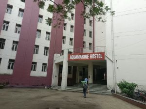 IIT ISM Dhanbad Student Death: IIT ISM Dhanbad में छात्र की मौत, हॉस्टल की ऊंची मंजिल से गिरने के बाद अस्पताल में तोड़ा दम