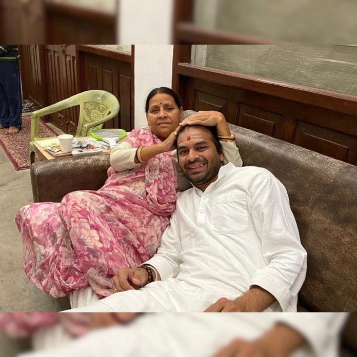 Rise and Fall 2: ‘मुझे अब घर जाना है...’, मां राबड़ी देवी की याद में तेज प्रताप का इमोशनल ब्रेकडाउन