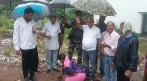 Nirsa Model Anganwadi Centres: निरसा के बिरसिंघपुर में 55 लाख से बनेंगे दो मॉडल आंगनबाड़ी केंद्र, विधायक अरूप चटर्जी ने किया शिलान्यास